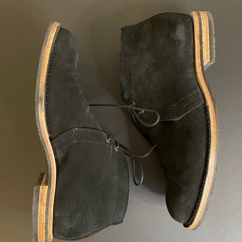Unlisted Maker Unlisted Model in Unlisted Leather