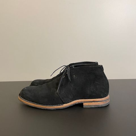 Unlisted Maker Unlisted Model in Unlisted Leather