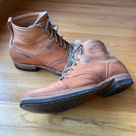 Search result thumbnail of Wesco Hendrik in Horween Natural Essex