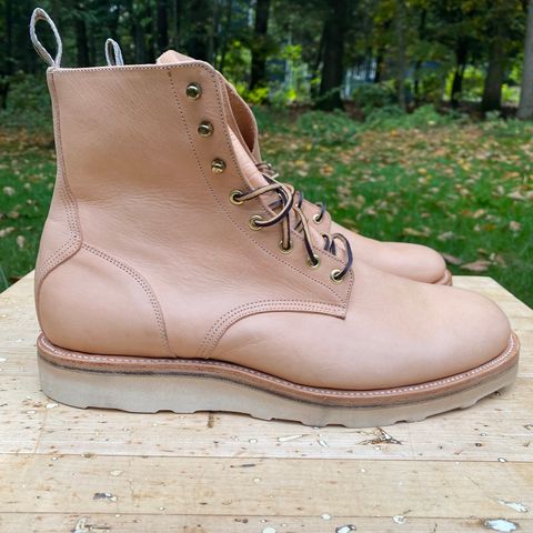 Unmarked DB Hunter in Oiled Natural Veg Tan