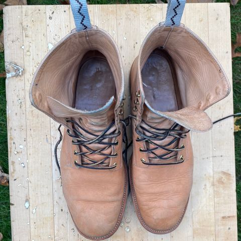 View photo of Unmarked DB Hunter in Oiled Natural Veg Tan