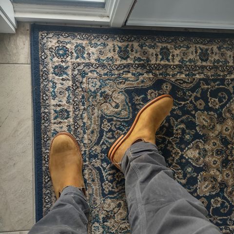 Dayton Boots Wholecut Chelsea in Brown Nubuck