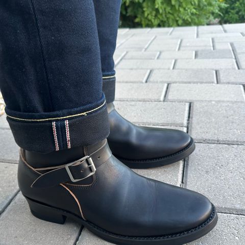Addict Boots AB-01 Engineer Boots in Maryam Black Teacore Horsebutt