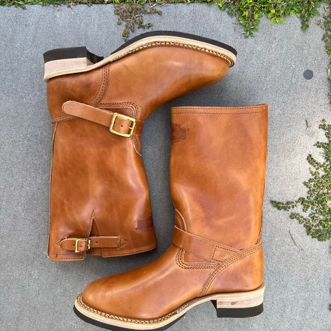 View photo of Wesco Boss Engineer Boot in Wickett & Craig Russet Glazed Traditional Harness