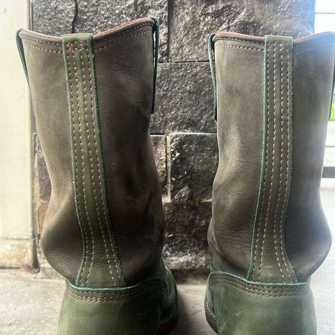 Wesco Morrison in Olive Burlap