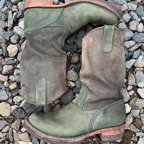 Wesco Morrison in Olive Burlap