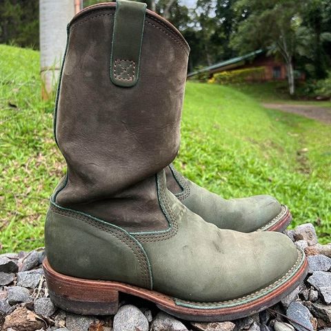 Wesco Morrison in Olive Burlap