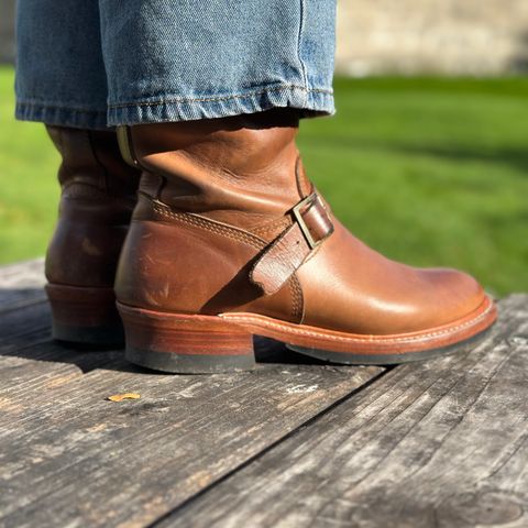 View photo of John Lofgren Wabash Engineer Boots in Horween Natural Chromexcel