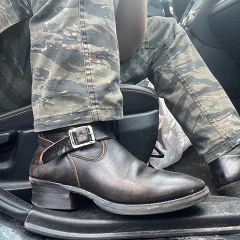 Attractions BILTBUCK Engineer Boots in Black Italian Horsebutt