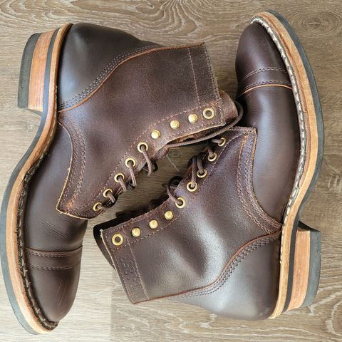 View photo of White's MP-M1TC in Seidel Brown Dress & Horween Dark Brown Waxed Flesh