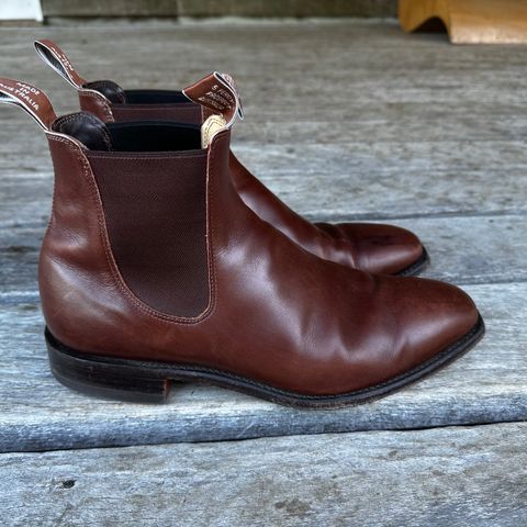 View photo of R.M. Williams Signature Craftsman Boot in Dark Tan Veal Calf