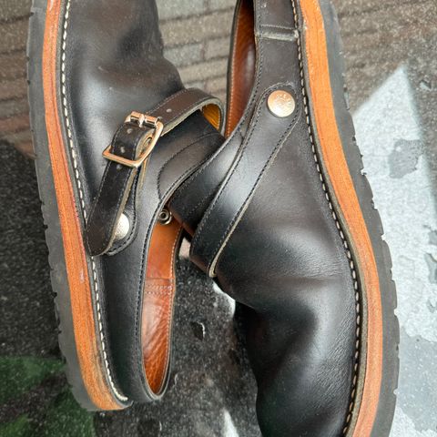 Zerrows Sabot Sandal in Horween Black Chromexcel