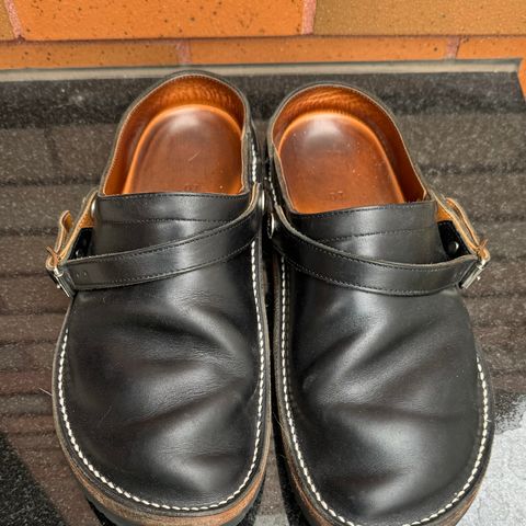 Zerrows Sabot Sandal in Horween Black Chromexcel