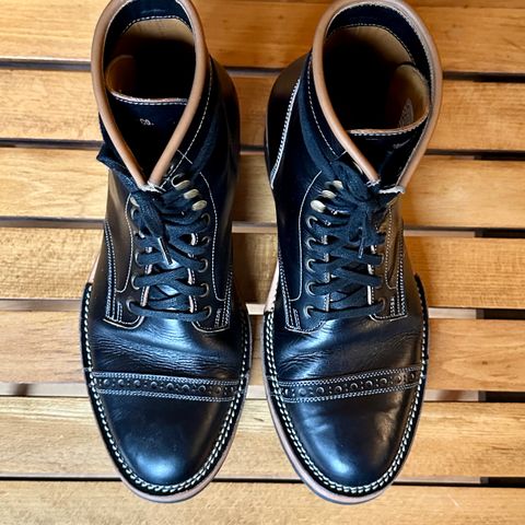 Monroe 19927 in Malayan Black Hand-Dyed Natural Veg Tan