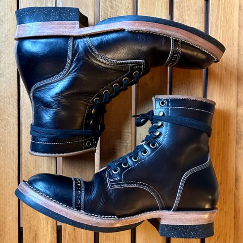 Monroe 19927 in Malayan Black Hand-Dyed Natural Veg Tan