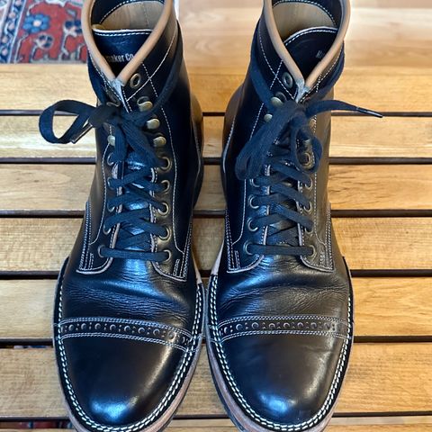 Monroe 19927 in Malayan Black Hand-Dyed Natural Veg Tan