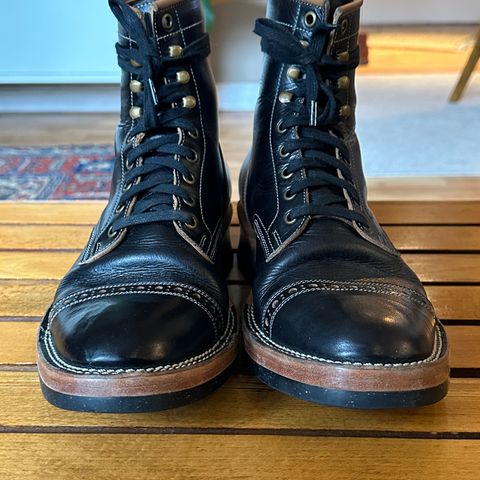 Monroe 19927 in Malayan Black Hand-Dyed Natural Veg Tan