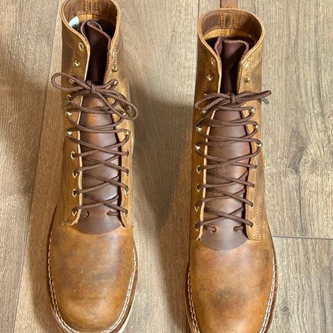 Nicks Traveler in Horween Orange Predator