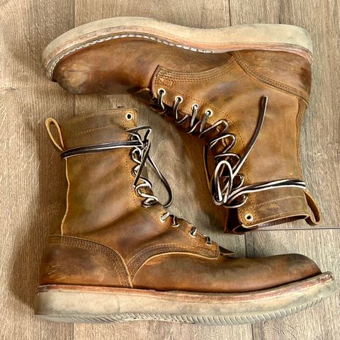 Nicks Traveler in Horween Orange Predator