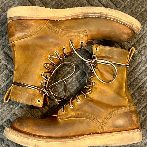 Nicks Traveler in Horween Orange Predator