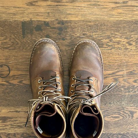 Nicks Traveler in Horween Orange Predator