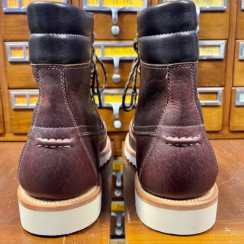 Grant Stone Field Boot in Seidel Walnut Bison