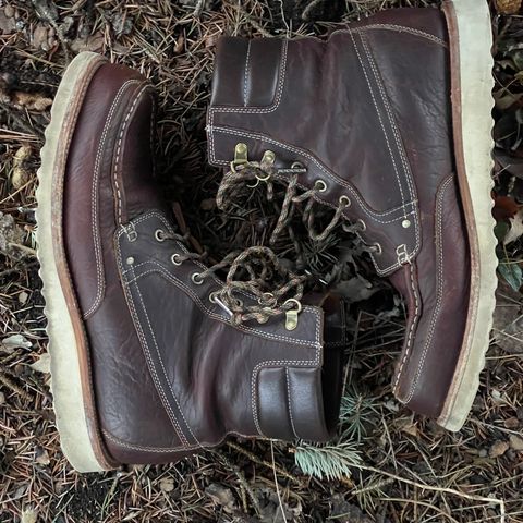 Grant Stone Field Boot in Seidel Walnut Bison