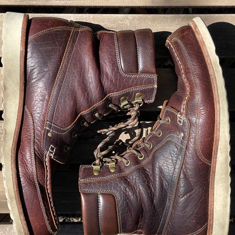 Grant Stone Field Boot in Seidel Walnut Bison