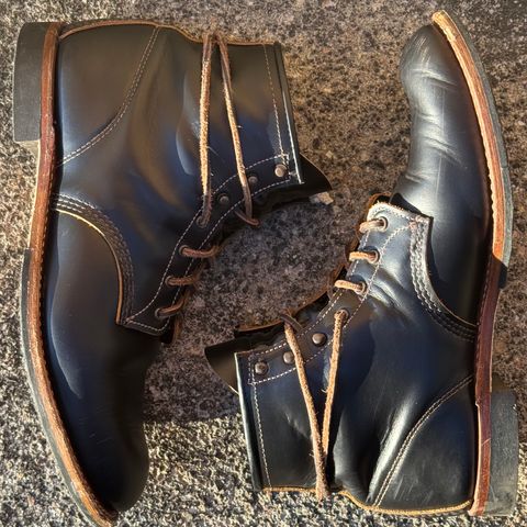 Red Wing Beckman Flatbox in S.B. Foot Black Klondike