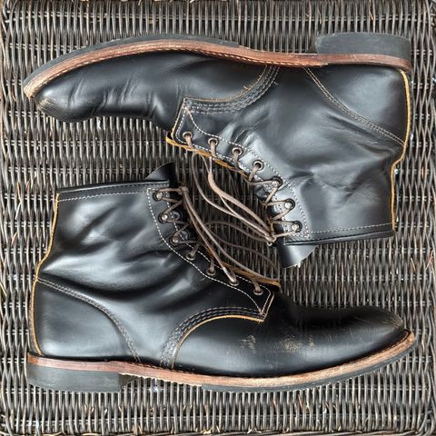 Red Wing Beckman Flatbox in S.B. Foot Black Klondike