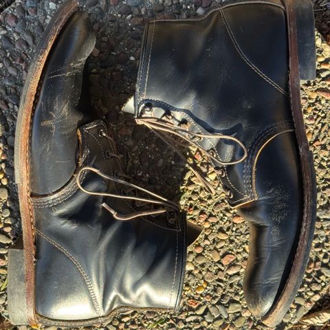 Red Wing Beckman Flatbox in S.B. Foot Black Klondike