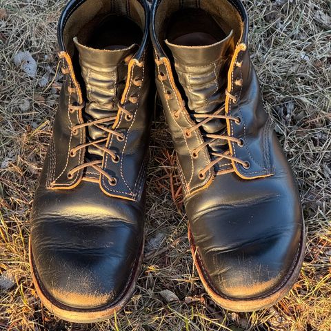 Red Wing Beckman Flatbox in S.B. Foot Black Klondike