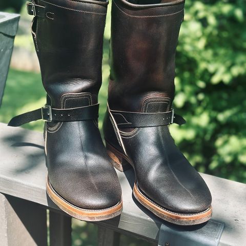 Unsung U 22-2 Engineer Boot in Horween Dark Brown Waxed Flesh & Grain Side Horween DarknBrown waxed flesh Overdyed Dark Brown