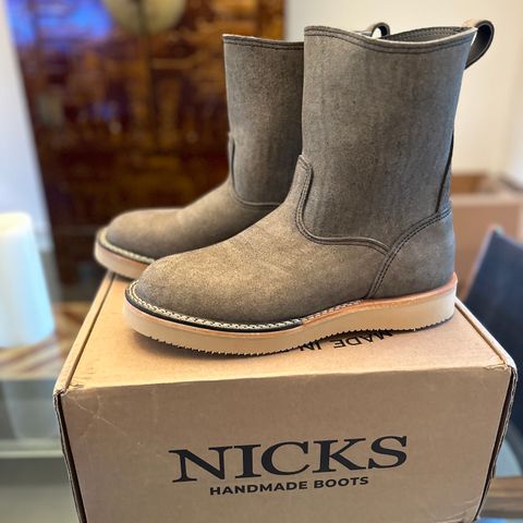 View photo of Nicks Wellington in Nicks 1964 Ash Gray Rough out