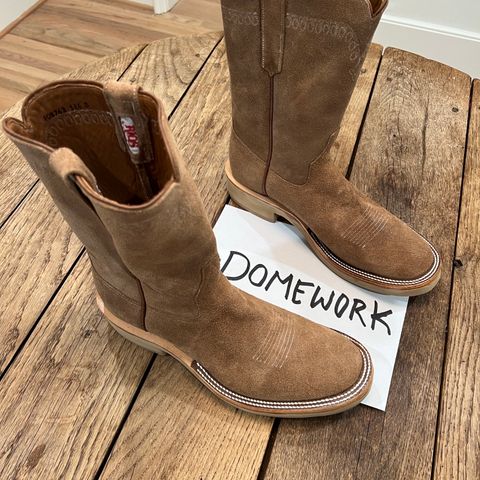 Rios of Mercedes x The Black Bear Brand The Wild West Roughrider in Horween Marine Field Roughout