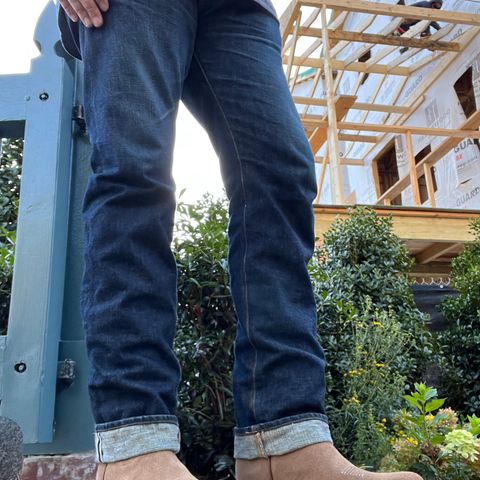 Rios of Mercedes x The Black Bear Brand The Wild West Roughrider in Horween Marine Field Roughout