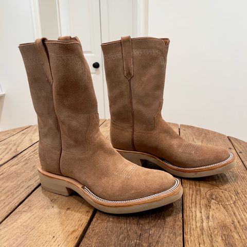 Rios of Mercedes x The Black Bear Brand The Wild West Roughrider in Horween Marine Field Roughout