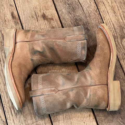 Rios of Mercedes x The Black Bear Brand The Wild West Roughrider in Horween Marine Field Roughout