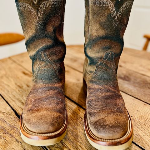 Rios of Mercedes x The Black Bear Brand The Wild West Roughrider in Horween Marine Field Roughout