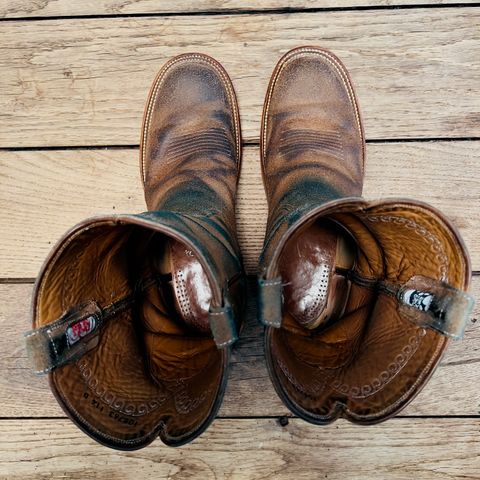 Rios of Mercedes x The Black Bear Brand The Wild West Roughrider in Horween Marine Field Roughout