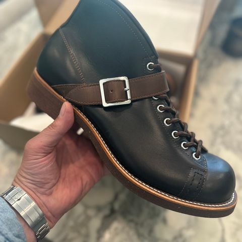Dr. Sole Ski Boot in Horween Black Chromexcel