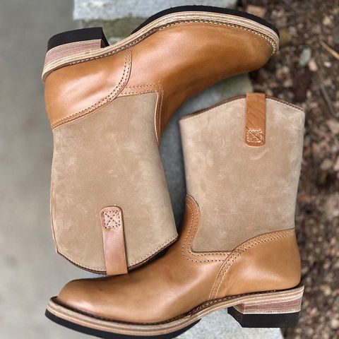 Wesco Morrison in Maryam Glazed Natural Horsehide