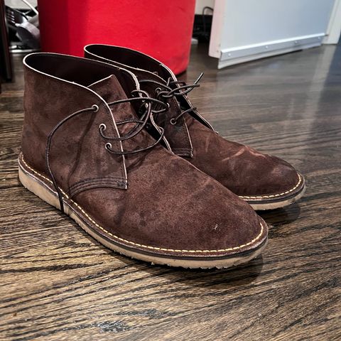 Red Wing Weekender Chukka in chocolate muleskinner