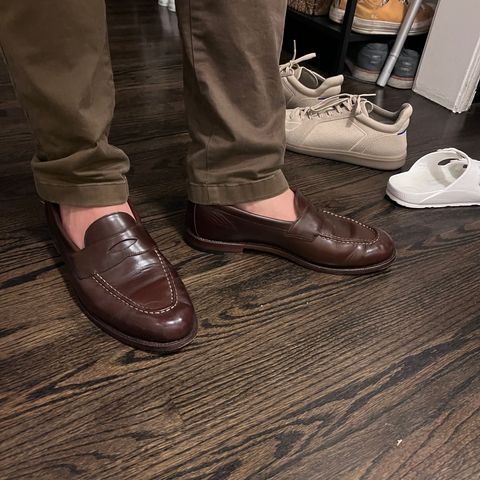 Grant Stone Traveler Penny in Horween Crimson Chromexcel