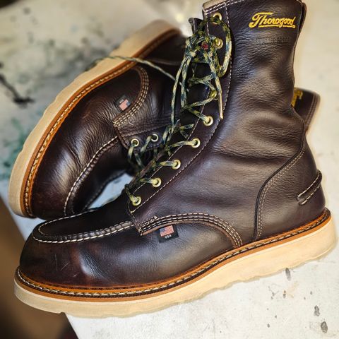 Thorogood 1957 Series 8" Moc Toe in Briar Pitstop Full Grain