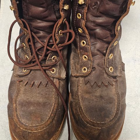 Thorogood 1957 Series 8" Moc Toe in Briar Pitstop Full Grain