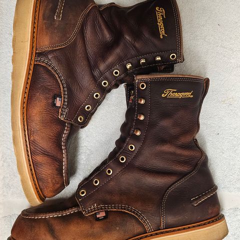 Thorogood 1957 Series 8" Moc Toe in Briar Pitstop Full Grain