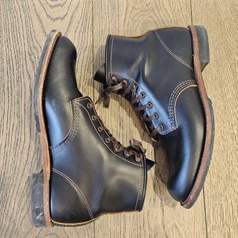 Red Wing Beckman Flatbox in S.B. Foot Black Klondike