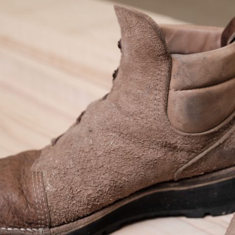 Paris Sun Unlisted Model in C.F. Stead Autumn Spice Waxed Kudu