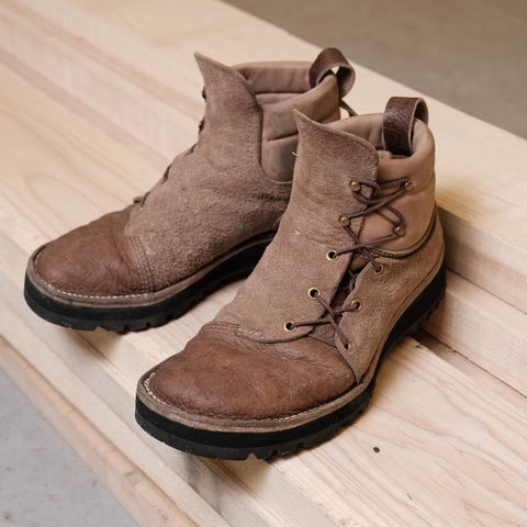 Paris Sun Unlisted Model in C.F. Stead Autumn Spice Waxed Kudu